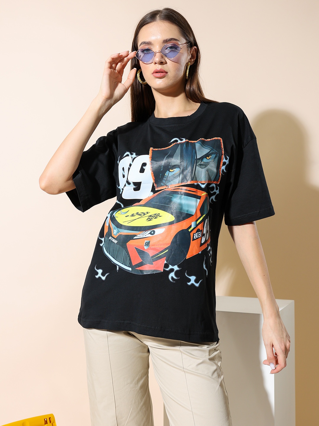 Stylecast X Hersheinbox Graphic Printed Drop-Shoulder Sleeves Pure Cotton T-shirt, Black
Stylecast X Hersheinbox Graphic Printed Drop-Shoulder Sleeves Pure Cotton T-shirt, Black