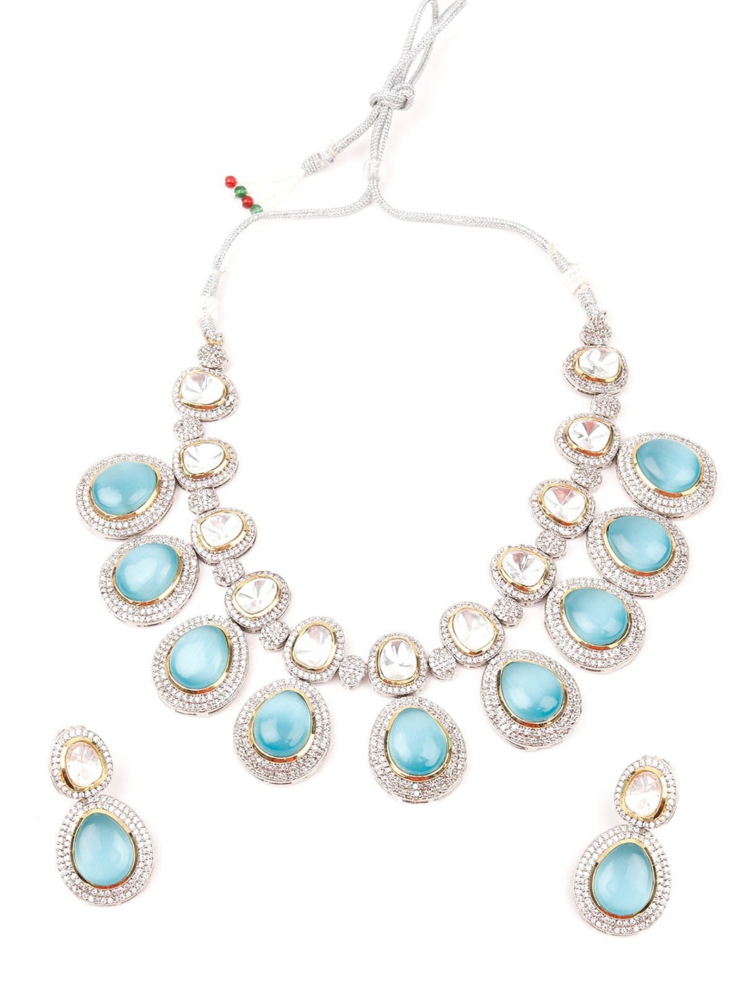 ODETTE Silver-Plated Kundan Stone Studded & Beaded Choker Jewellery Set With Maangtikka
ODETTE Silver-Plated Kundan Stone Studded & Beaded Choker Jewellery Set With Maangtikka