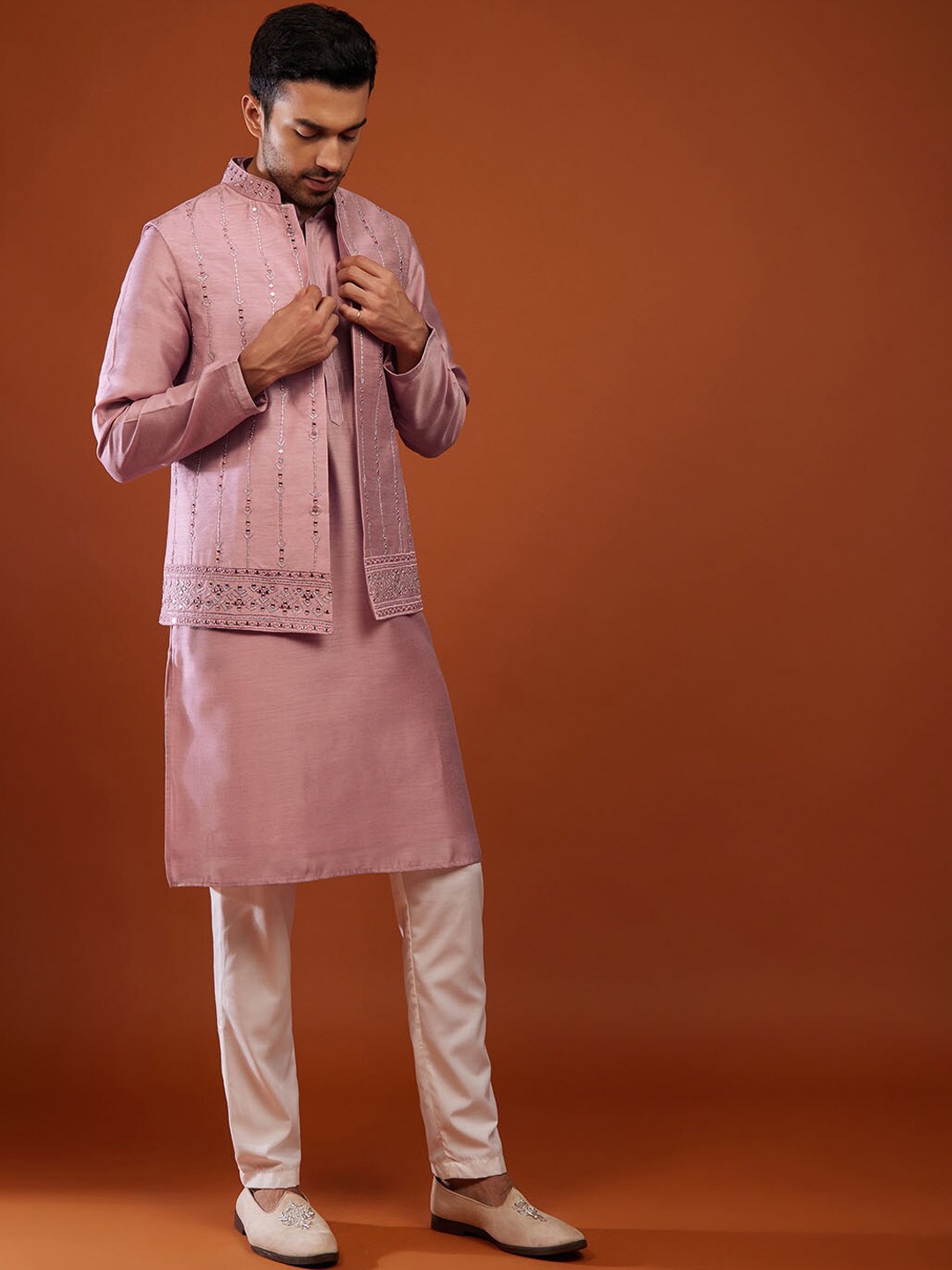KALKI Fashion Embroidered Mirror Work Kurta With Trousers & Nehru jacket, Pink
KALKI Fashion Embroidered Mirror Work Kurta With Trousers & Nehru jacket, Pink