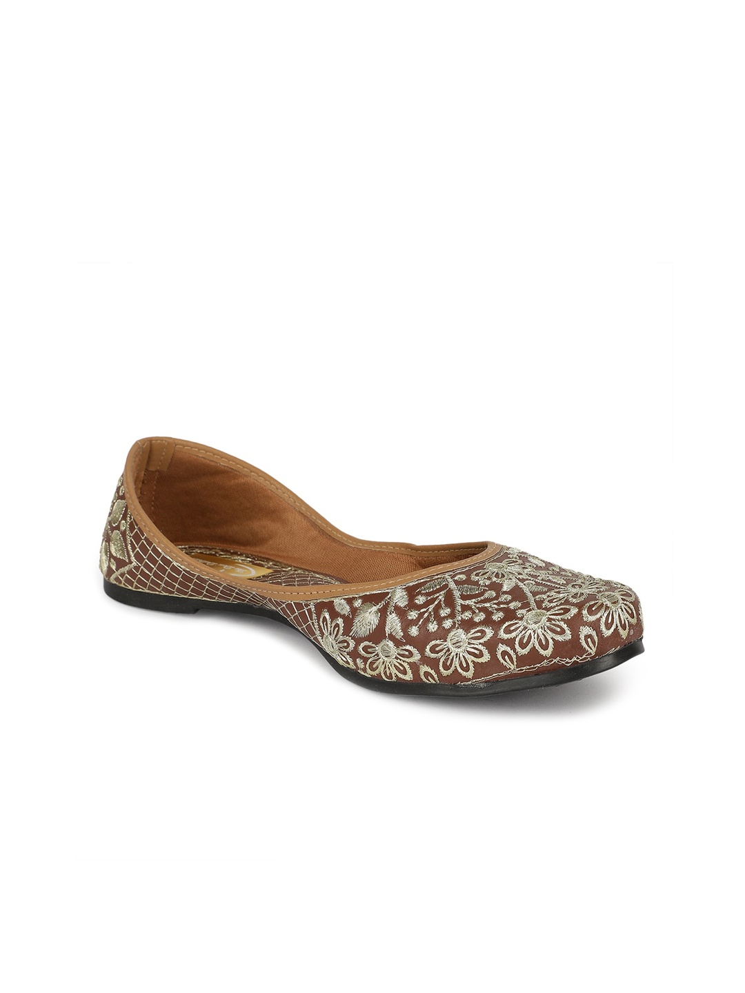 The Desi Dulhan Embroidered Ethnic Mojaris, Brown