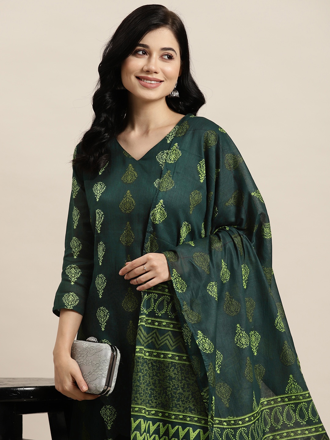 HERE&NOW Ethnic Motifs Printed Pure Cotton Straight Kurta with Trousers & Dupatta, Green
HERE&NOW Ethnic Motifs Printed Pure Cotton Straight Kurta with Trousers & Dupatta, Green