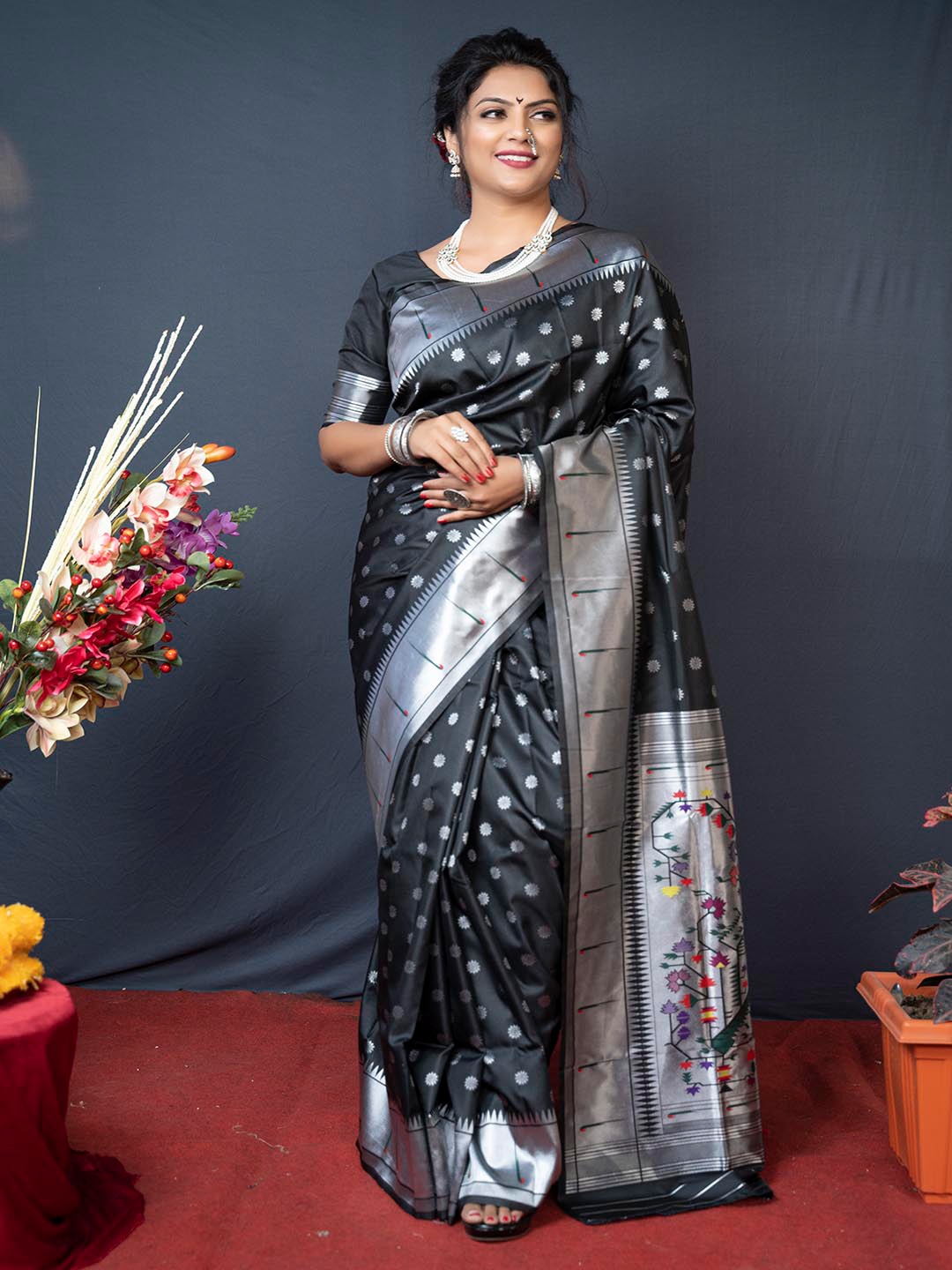 Mitera Black & Silver-Toned Ethnic Motifs Woven Design Zari Paithani Pure Silk Saree
Mitera Black & Silver-Toned Ethnic Motifs Woven Design Zari Paithani Pure Silk Saree