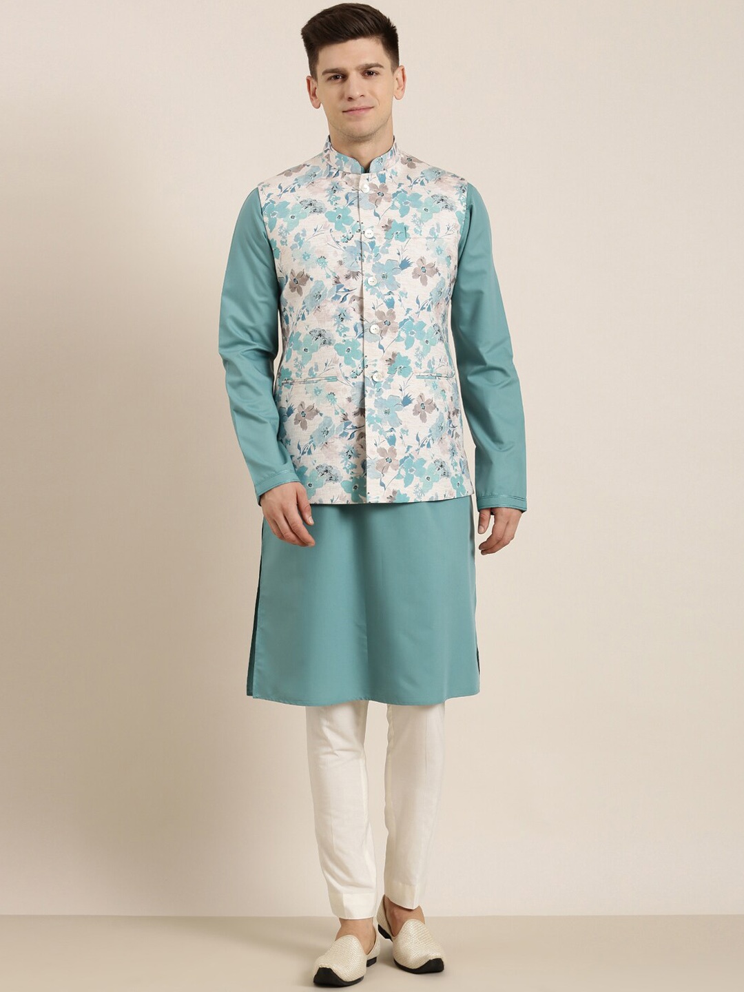 TheEthnic.Co Mandarin Collar Pure Cotton Kurta & Pyjamas With Printed Nehru jacket, Beige
TheEthnic.Co Mandarin Collar Pure Cotton Kurta & Pyjamas With Printed Nehru jacket, Beige