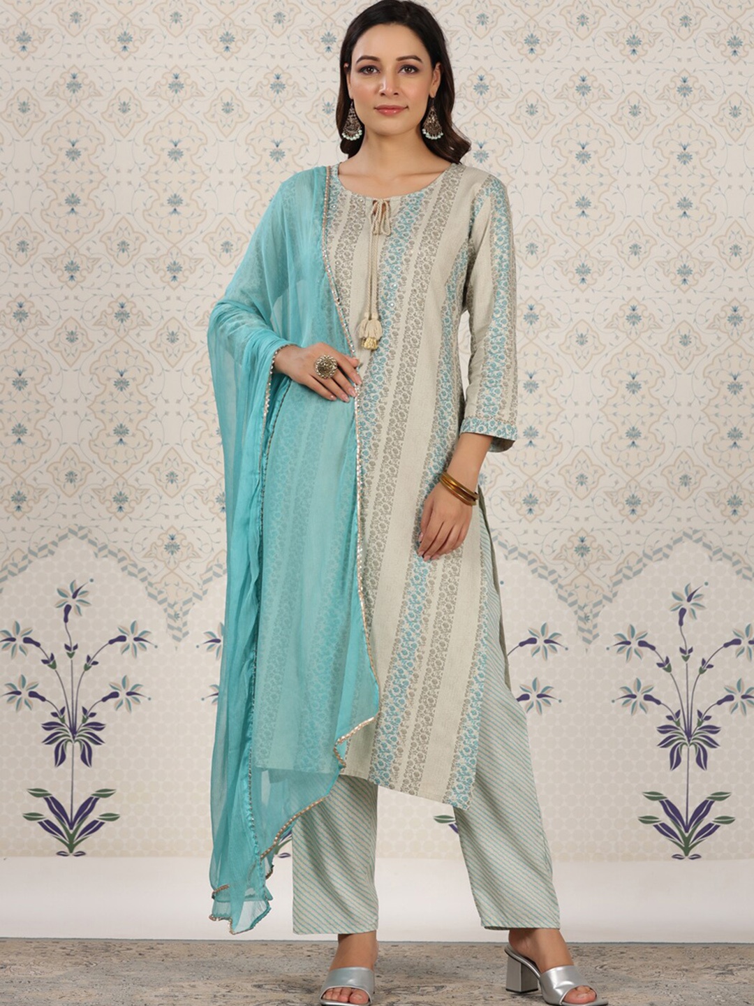 Ode by House of Pataudi Floral Printed Kurta With Palazzos & With Dupatta, Blue