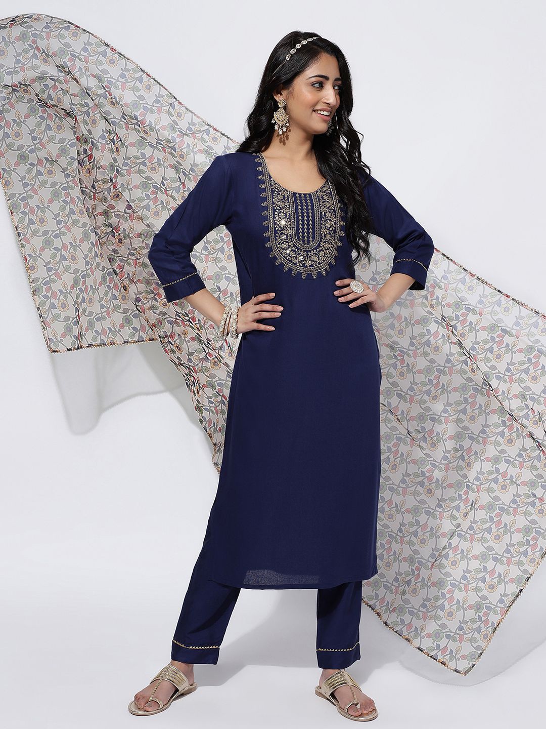 KALINI Ethnic Motifs Embroidered Yoke Design Kurta With Trousers & Dupatta, Navy blue
KALINI Ethnic Motifs Embroidered Yoke Design Kurta With Trousers & Dupatta, Navy blue