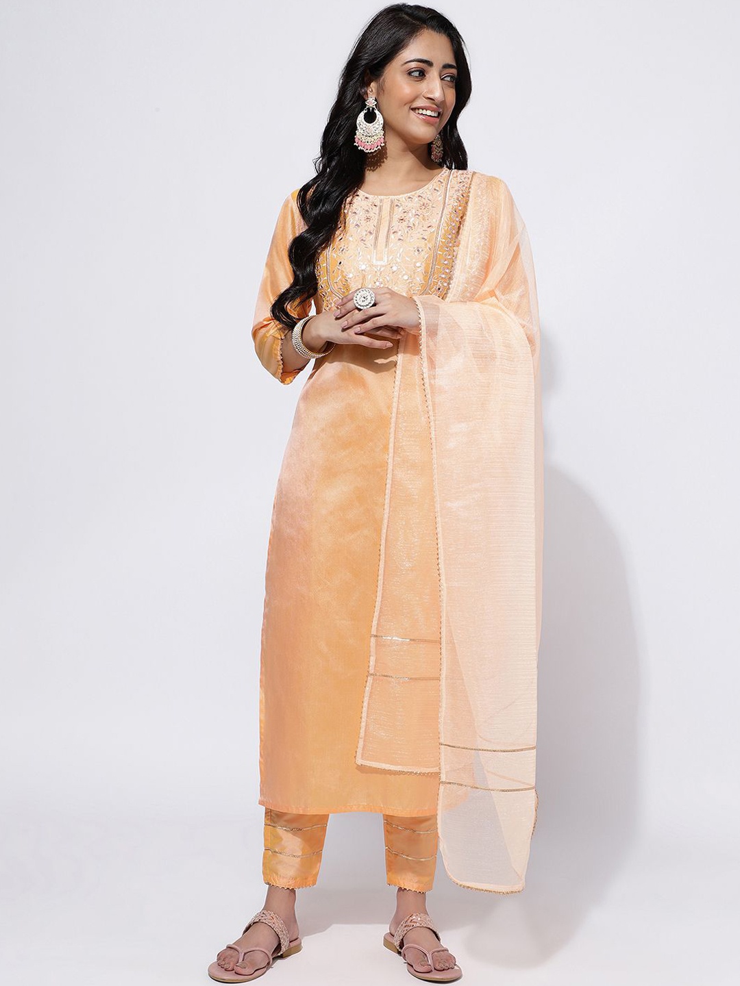 KALINI Ethnic Motifs Yoke Design Thread Work Kurta With Trousers & With Dupatta, Peach
KALINI Ethnic Motifs Yoke Design Thread Work Kurta With Trousers & With Dupatta, Peach