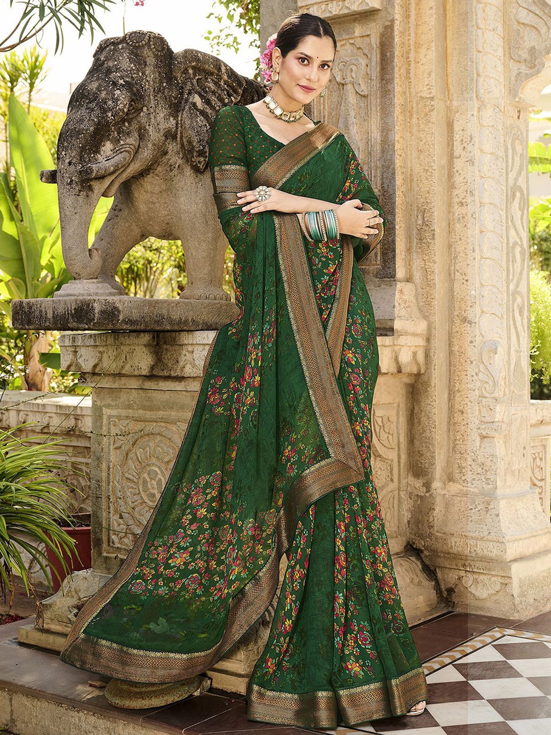 Mitera Green & Gold-Toned Floral Printed Zari Poly Georgette Saree