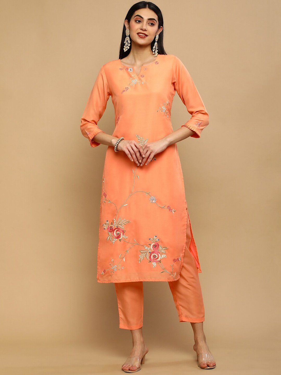 HEEPOSH Women Pink Floral Embroidered Regular Sequinned Kurta with Trousers & With Dupatta
HEEPOSH Women Pink Floral Embroidered Regular Sequinned Kurta with Trousers & With Dupatta