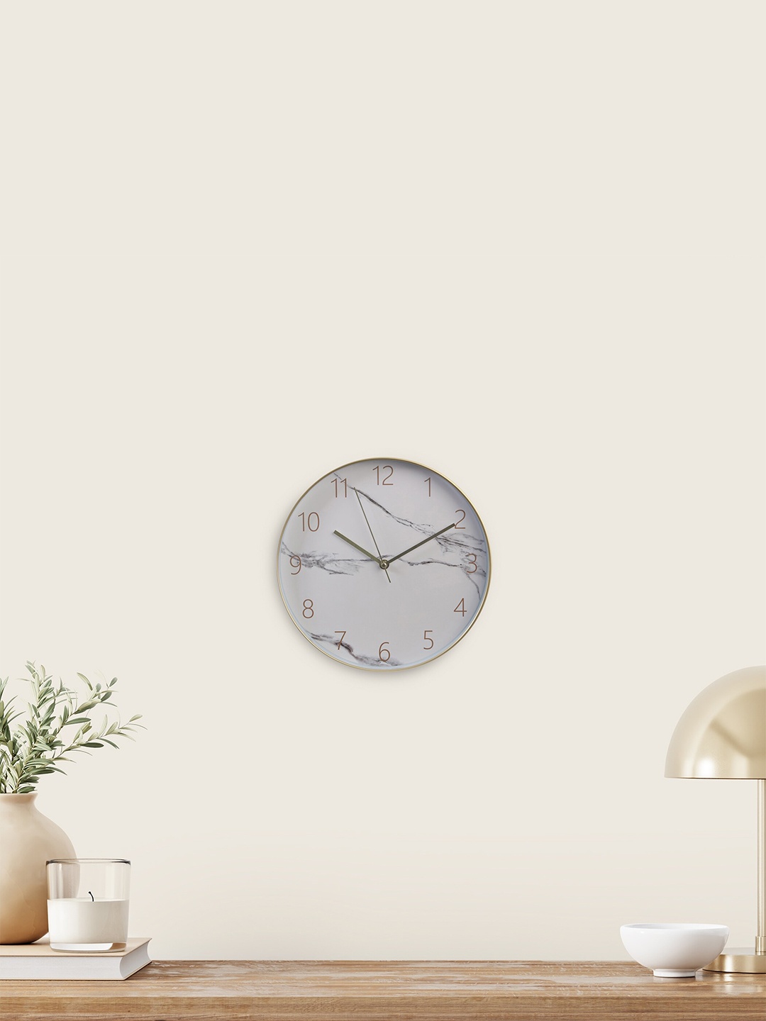 Home Centre Casablanca Off White & Silver-Toned Printed Analogue Contemporary Wall Clock
Home Centre Casablanca Off White & Silver-Toned Printed Analogue Contemporary Wall Clock
