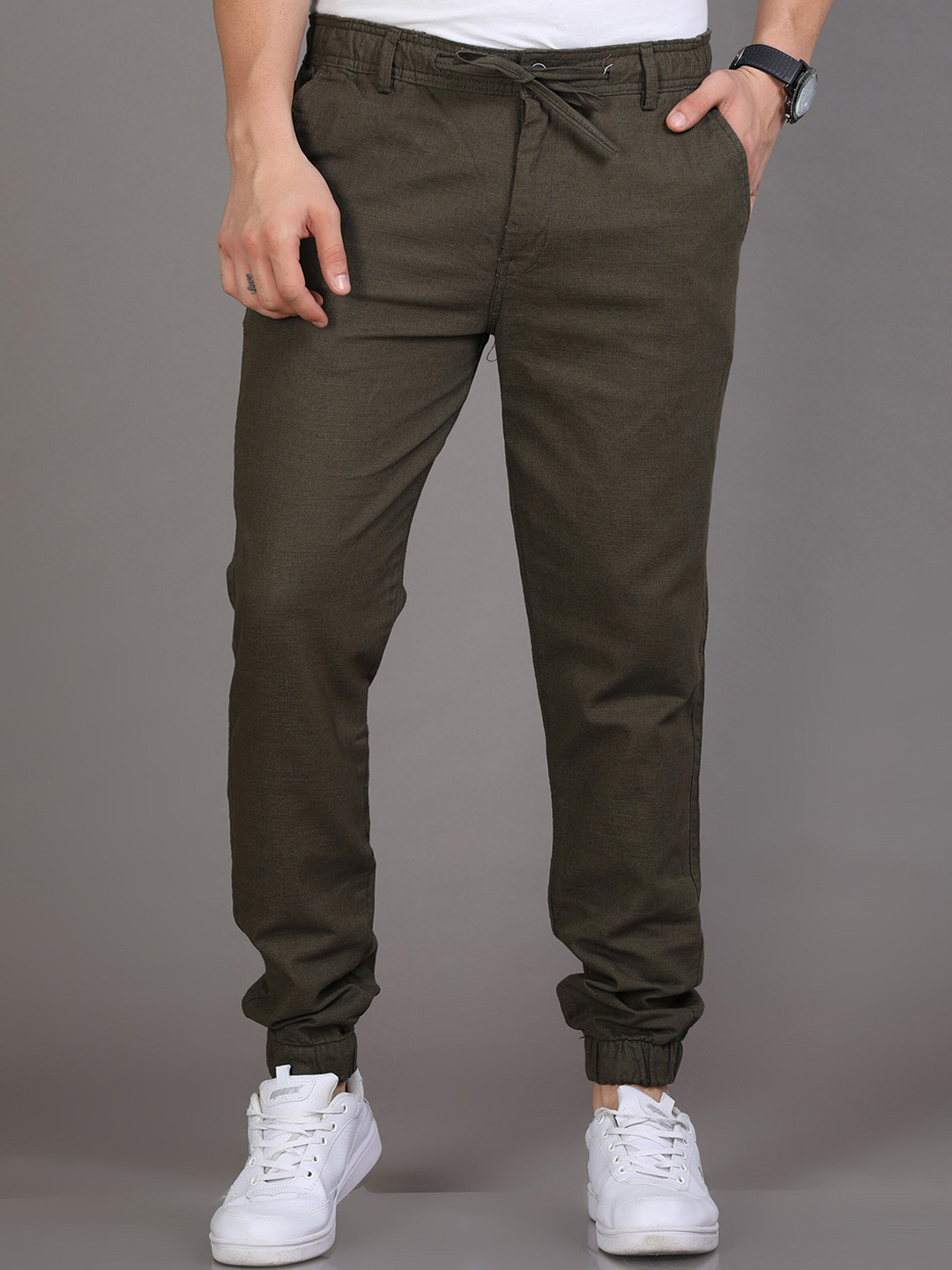 Reslag Men Mid-Rise Linen Joggers, Olive
Reslag Men Mid-Rise Linen Joggers, Olive