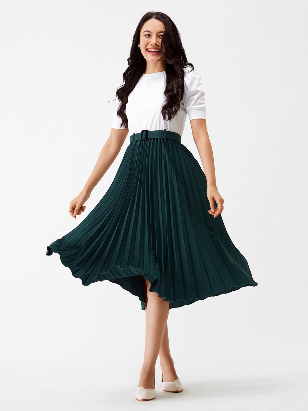 Paralians Waist Belt With Pleated Fit & Flare Midi Dress, Green
