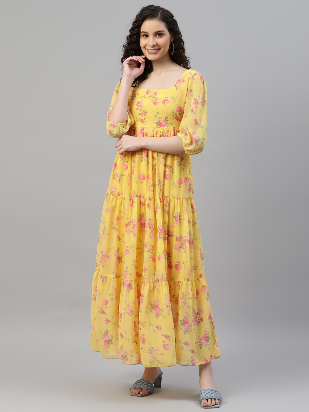 DEEBACO Floral Printed Square Neck Puff Sleeves Tiered Detailed Fit & Flare Maxi Dress, Yellow
DEEBACO Floral Printed Square Neck Puff Sleeves Tiered Detailed Fit & Flare Maxi Dress, Yellow