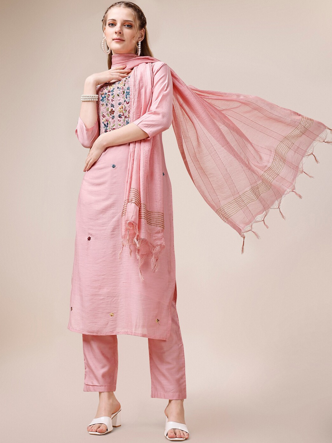 Berrylicious Yoke Design Embroidered Chanderi Cotton Kurta with Trousers & With Dupatta, Pink
Berrylicious Yoke Design Embroidered Chanderi Cotton Kurta with Trousers & With Dupatta, Pink