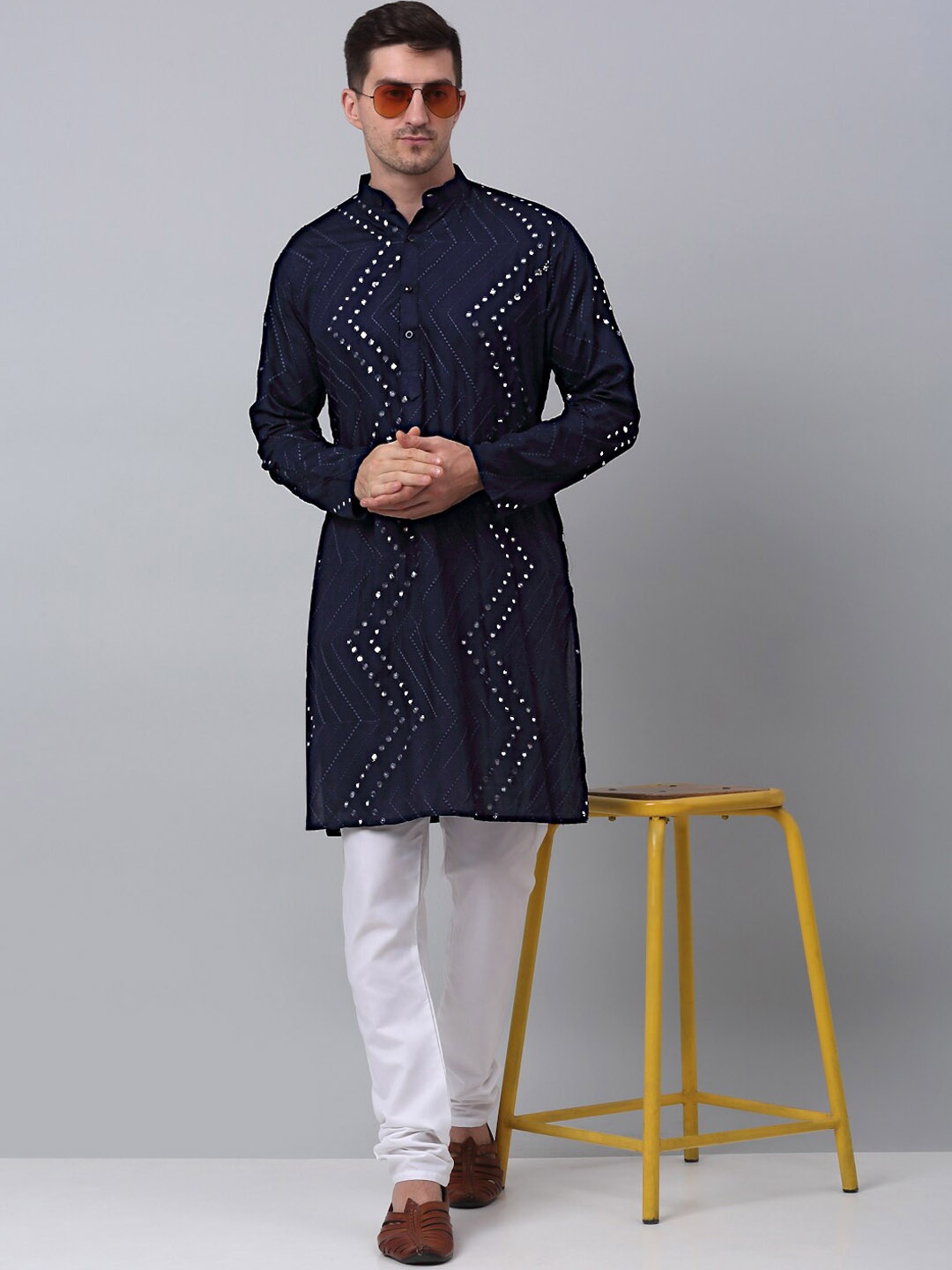 Jompers Embroidered Regular Mirror Work Band Collar Pure Cotton Kurta with Churidar, Navy blue
Jompers Embroidered Regular Mirror Work Band Collar Pure Cotton Kurta with Churidar, Navy blue