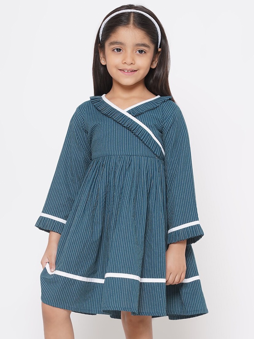 Little Bansi Girls Girls Striped V-Neck Ruffles detail Cotton Fit & Flare Dress, Blue
Little Bansi Girls Girls Striped V-Neck Ruffles detail Cotton Fit & Flare Dress, Blue