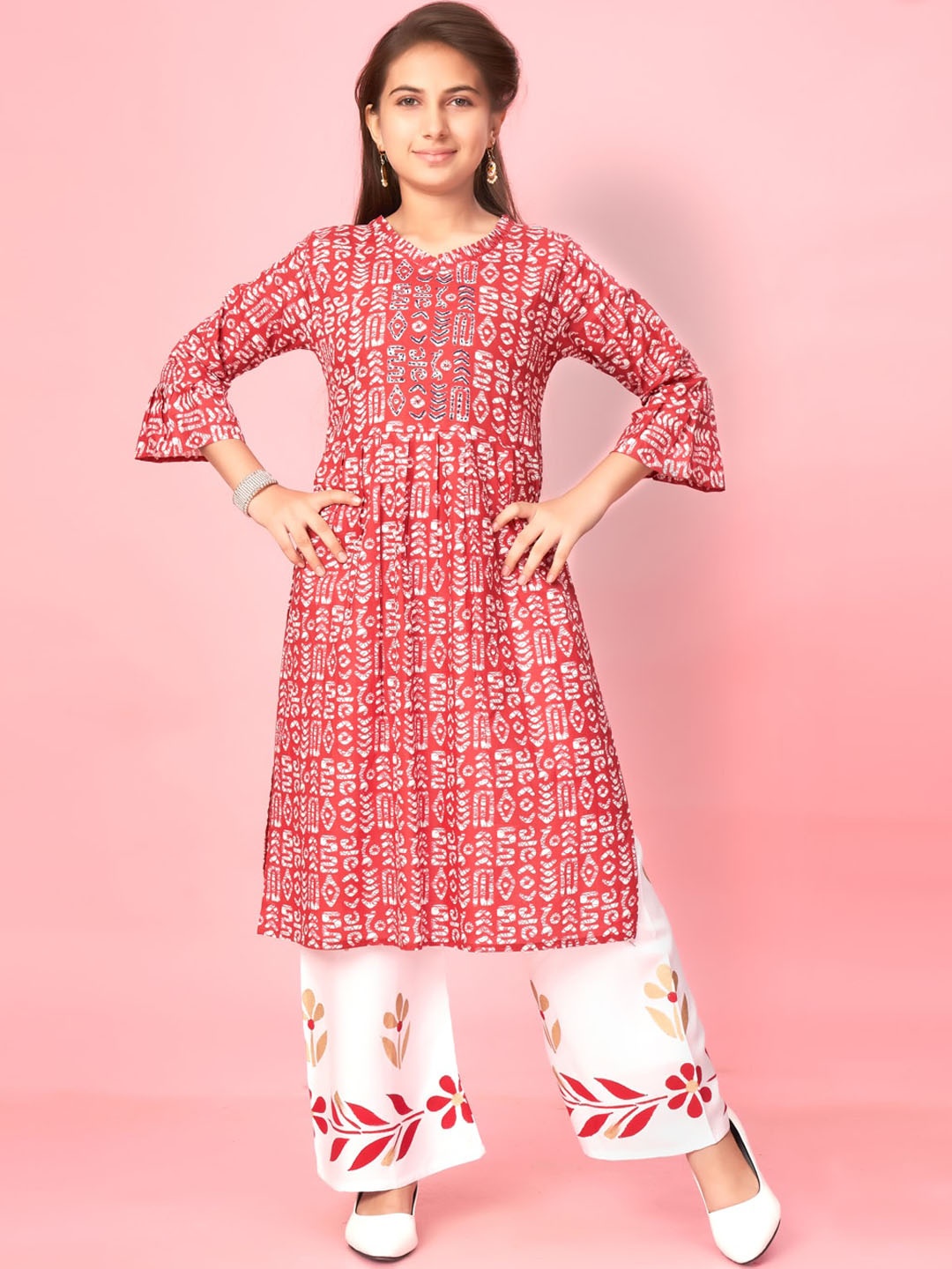 BAESD Girls Tribal printed Round Neck A-Line Flared Sleeves Pleated Style Cotton Kurta, Red
BAESD Girls Tribal printed Round Neck A-Line Flared Sleeves Pleated Style Cotton Kurta, Red