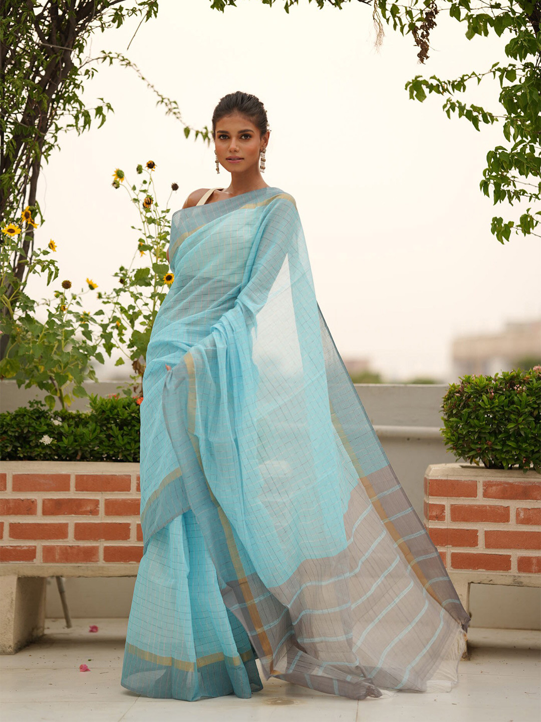 Unnati Silks Checked Pure Cotton Handloom Mangalagiri Saree, Blue
Unnati Silks Checked Pure Cotton Handloom Mangalagiri Saree, Blue