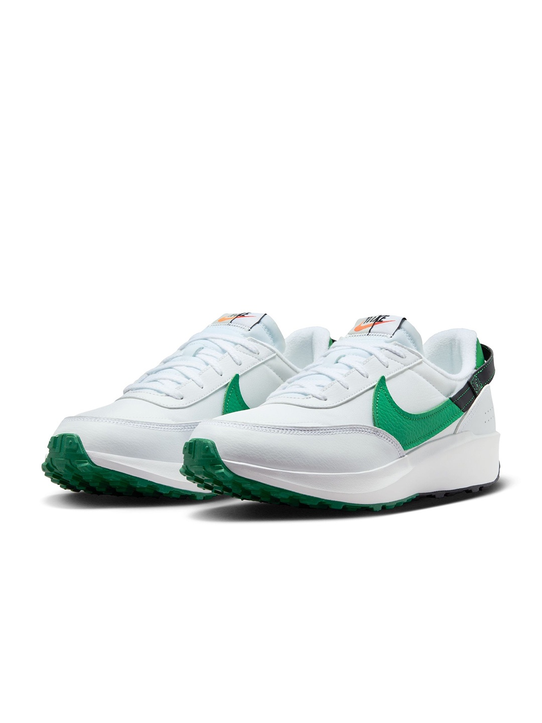 Nike Men WAFFLE DEBUT SE Sneakers, White