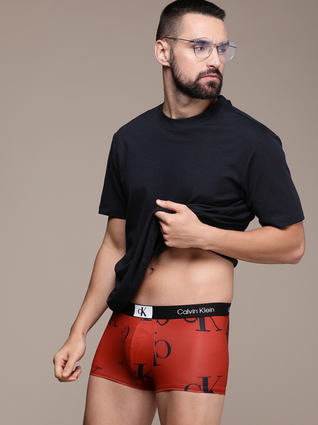 Calvin Klein Underwear Men Printed Trunks, Red