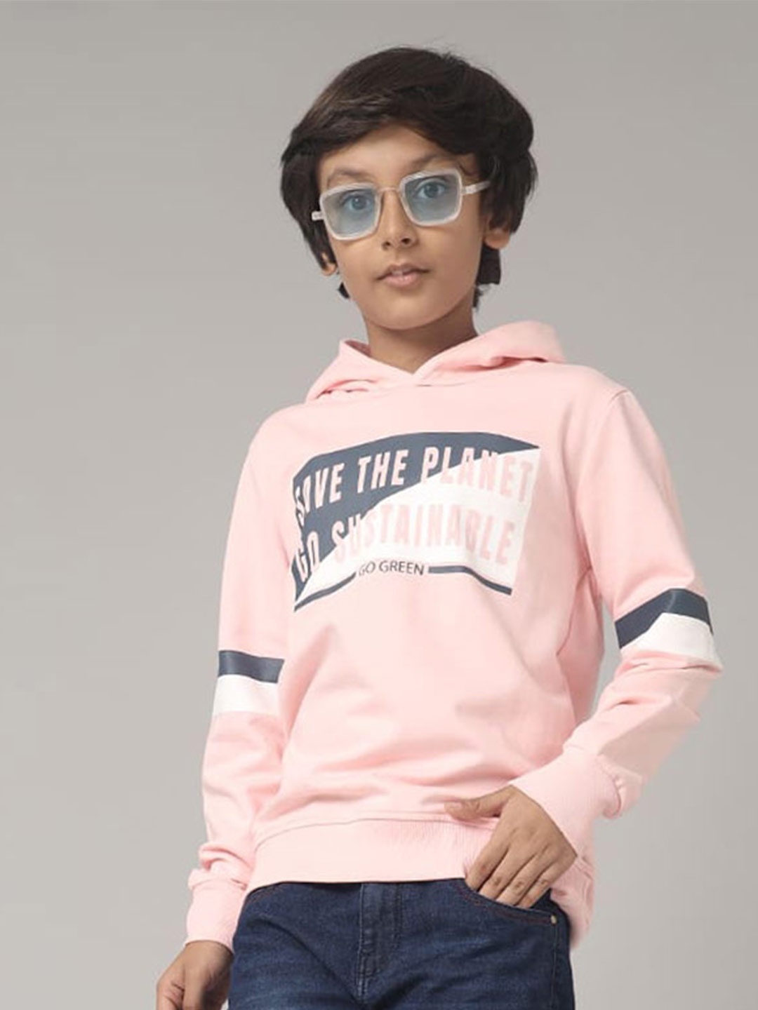 UNDER FOURTEEN ONLY Boys Typography Printed Long Sleeves Hooded Cotton Pullover, Peach
UNDER FOURTEEN ONLY Boys Typography Printed Long Sleeves Hooded Cotton Pullover, Peach