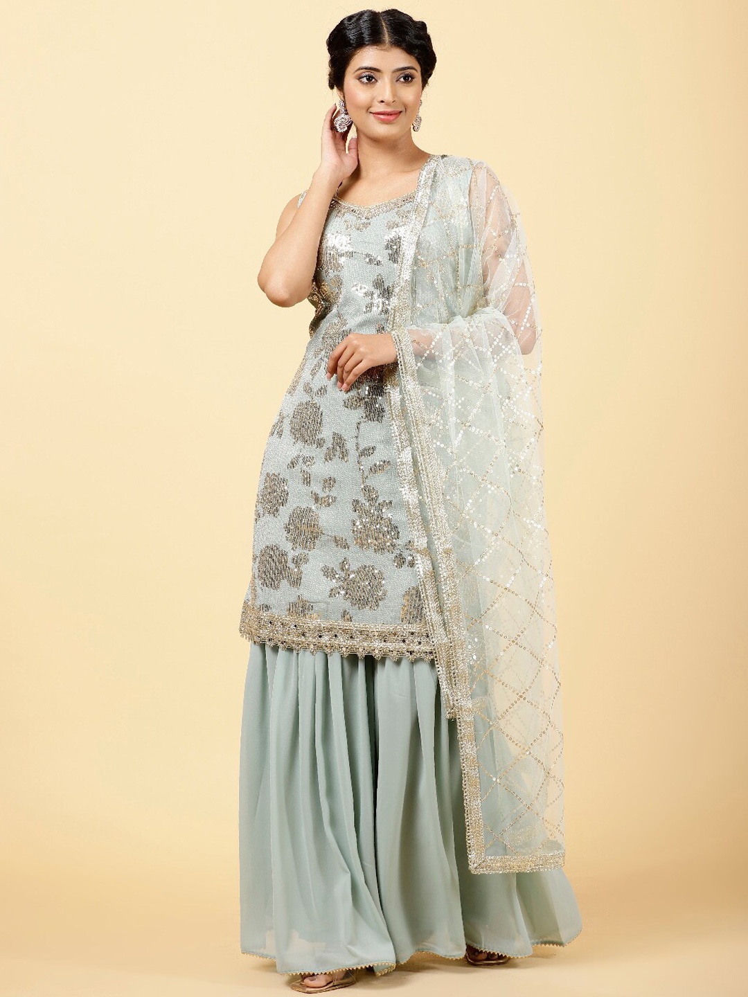 Meena Bazaar Floral Motifs Sequinned Details Kurta & Sharara with Dupatta, Sea green
Meena Bazaar Floral Motifs Sequinned Details Kurta & Sharara with Dupatta, Sea green