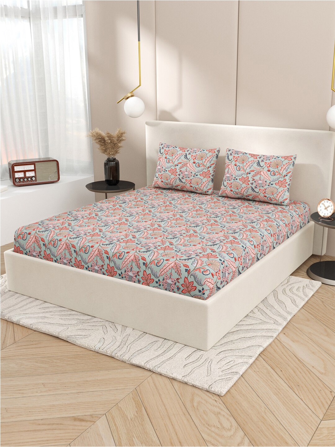 Gulaab Jaipur Grey & Pink Floral Cotton 400 TC King Fitted Bedsheet with 2 Pillow Covers
Gulaab Jaipur Grey & Pink Floral Cotton 400 TC King Fitted Bedsheet with 2 Pillow Covers