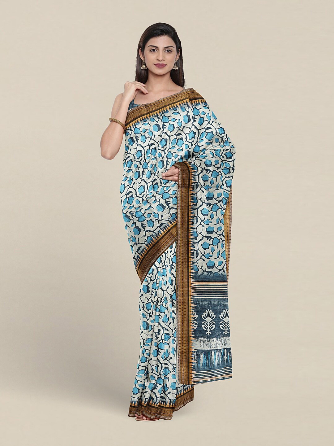 Pothys Floral Printed Zari Saree, Cream
Pothys Floral Printed Zari Saree, Cream
