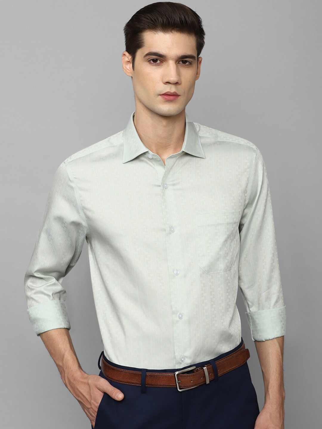 Louis Philippe Vertical Striped Spread Collar Regular Fit Pure Cotton Formal Shirt, Grey
Louis Philippe Vertical Striped Spread Collar Regular Fit Pure Cotton Formal Shirt, Grey