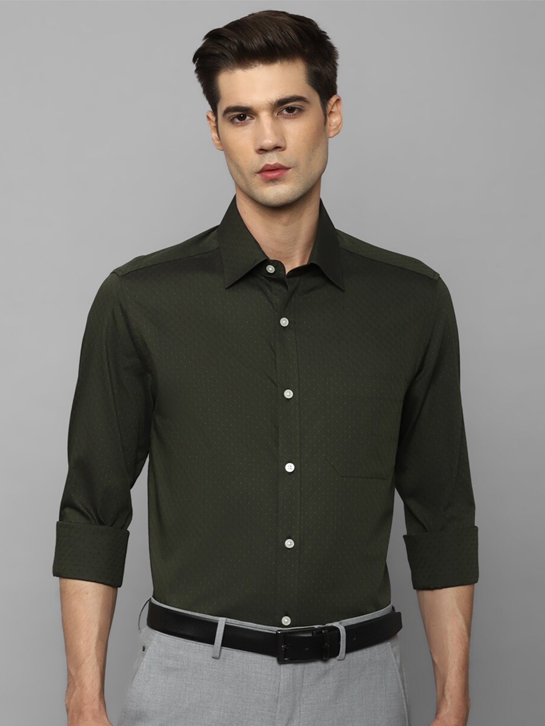 Louis Philippe Micro Ditsy Printed Spread Collar Regular Fit Pure Cotton Formal Shirt, Green
Louis Philippe Micro Ditsy Printed Spread Collar Regular Fit Pure Cotton Formal Shirt, Green