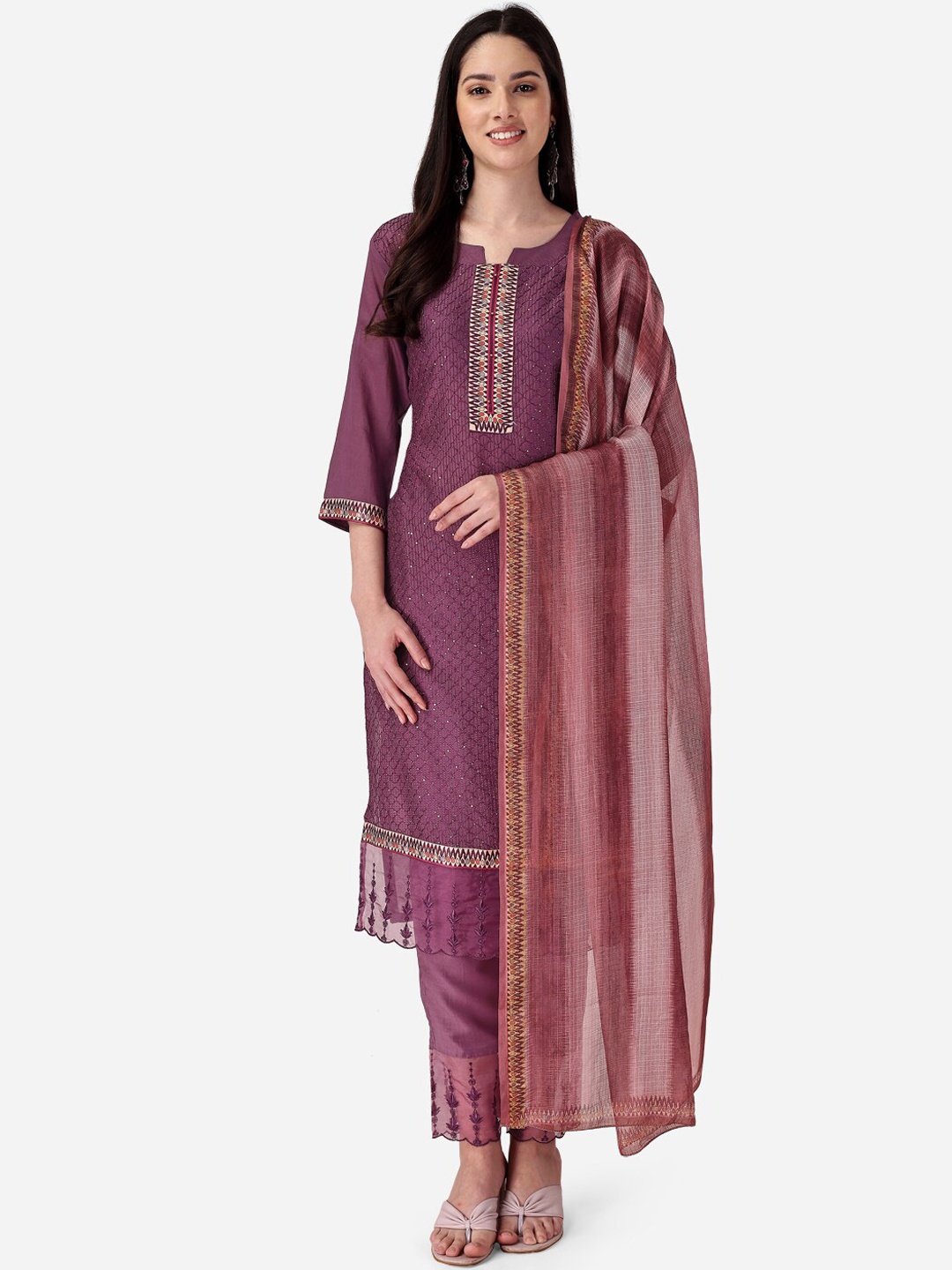 STYLE SAMSARA Geometric Embroidered Sequinned Kurta with Trousers & With Dupatta, Purple
STYLE SAMSARA Geometric Embroidered Sequinned Kurta with Trousers & With Dupatta, Purple