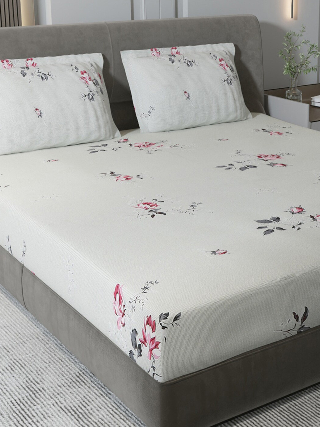 Monte Carlo Grey & Pink Floral Pure Cotton 120 TC Queen Bedsheet With 2 Pillow Covers
Monte Carlo Grey & Pink Floral Pure Cotton 120 TC Queen Bedsheet With 2 Pillow Covers