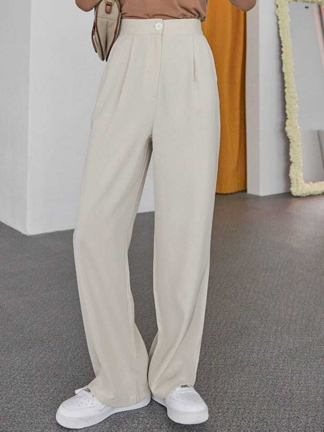 Next One Women Smart Loose Fit High Rise Easy Wash Pleated Parallel Trousers, Beige
Next One Women Smart Loose Fit High Rise Easy Wash Pleated Parallel Trousers, Beige