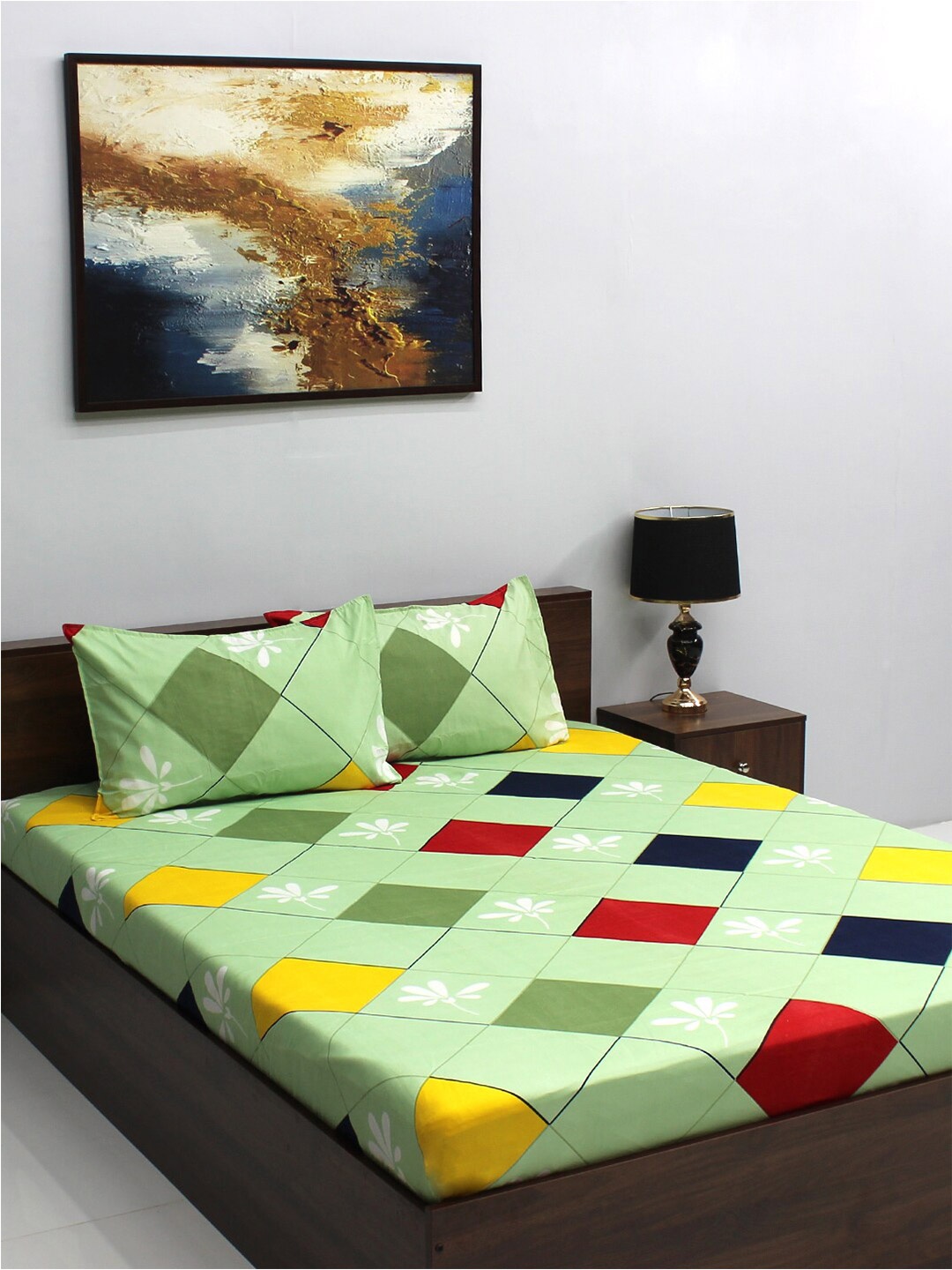Raymond Home Serene Green Geometric Microfiber 164 TC Queen Bedsheet & 2 Pillow Covers
Raymond Home Serene Green Geometric Microfiber 164 TC Queen Bedsheet & 2 Pillow Covers