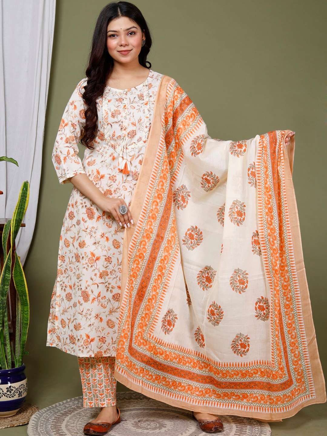 Swasti Floral Printed Regular Sequinned Pure Cotton Kurta With Trousers & Dupatta, Peach
Swasti Floral Printed Regular Sequinned Pure Cotton Kurta With Trousers & Dupatta, Peach