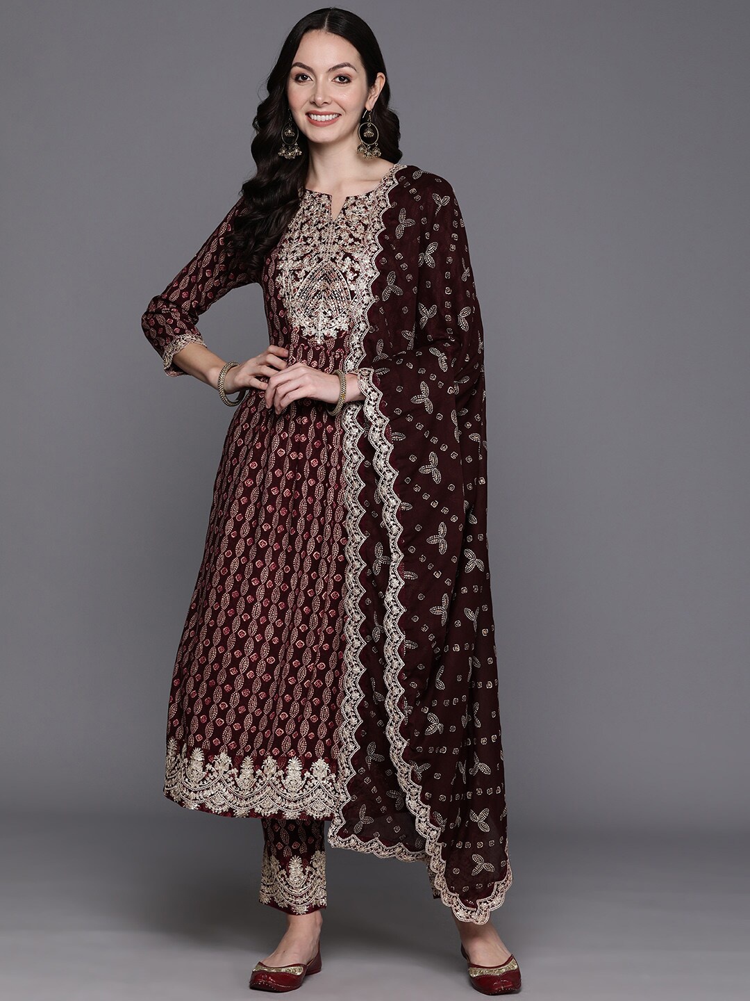 Indo Era Bandhani Printed Regular Patchwork Kurta with Trousers & With Dupatta, Burgundy
Indo Era Bandhani Printed Regular Patchwork Kurta with Trousers & With Dupatta, Burgundy