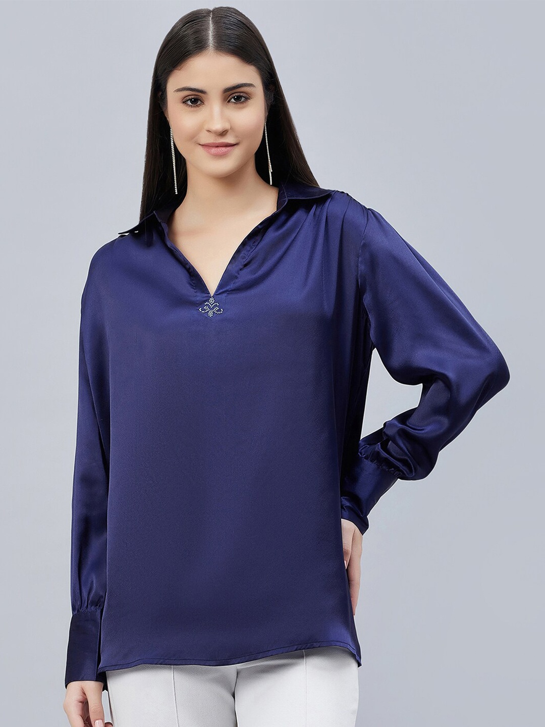 First Resort by Ramola Bachchan Classic Regular Fit Shirt Collar Cuff Sleeves Satin Top, Navy blue
First Resort by Ramola Bachchan Classic Regular Fit Shirt Collar Cuff Sleeves Satin Top, Navy blue