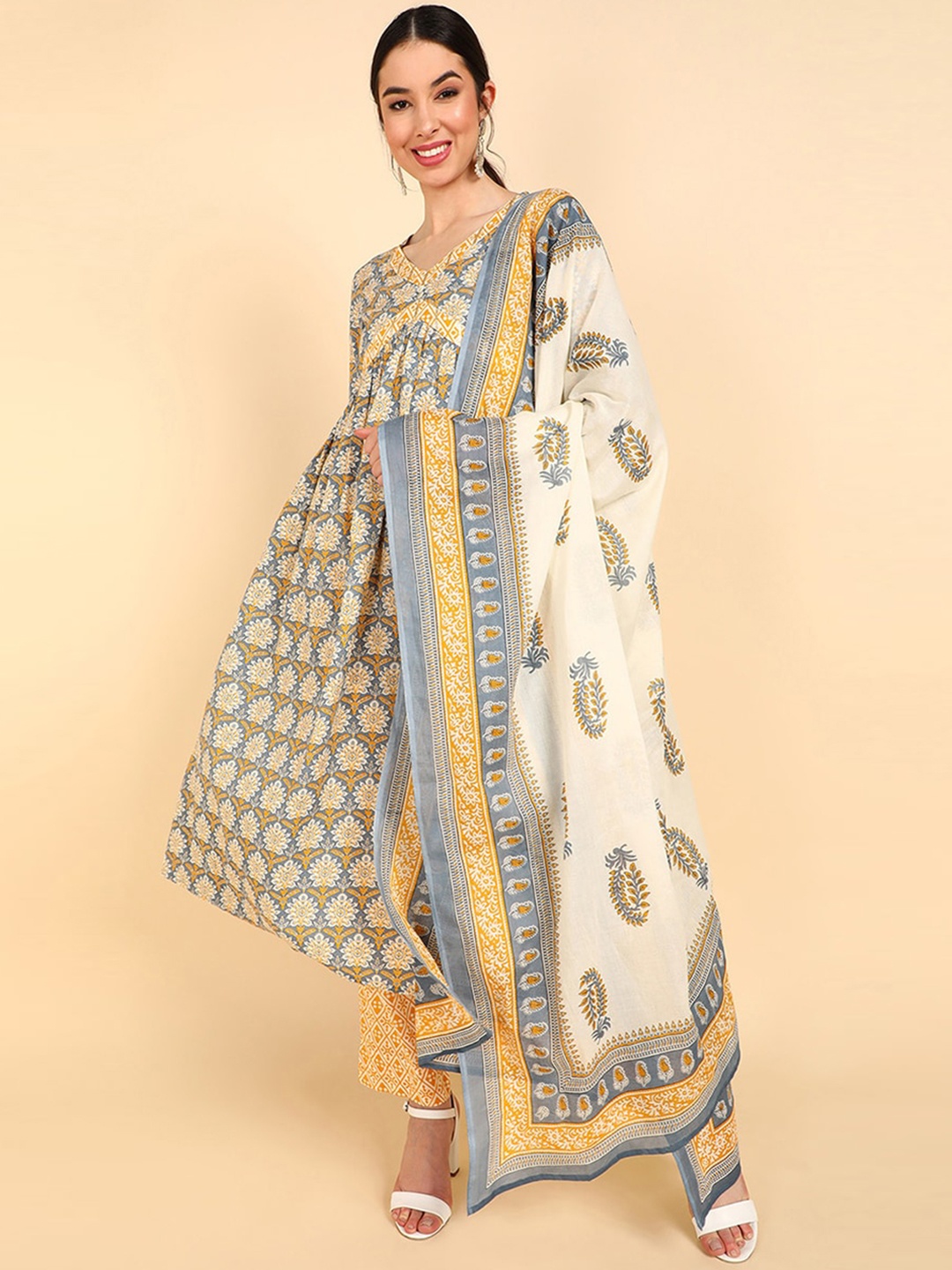AHIKA Ethnic Motifs Printed Empire Pure Cotton Kurta With Trousers & With Dupatta, Yellow
AHIKA Ethnic Motifs Printed Empire Pure Cotton Kurta With Trousers & With Dupatta, Yellow