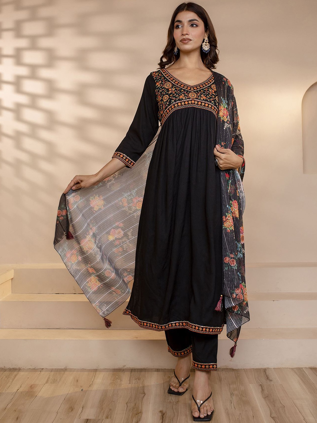 Nehamta Floral Embroidered Pleated Sequinned Kurta with Trousers & Dupatta, Black
Nehamta Floral Embroidered Pleated Sequinned Kurta with Trousers & Dupatta, Black