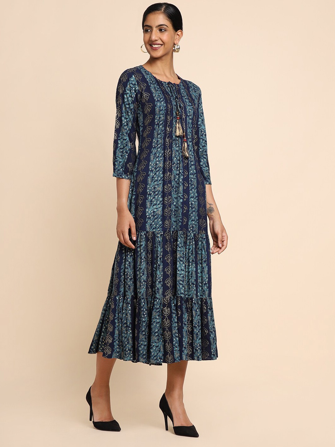 House Of Dharaa Ethnic Motifs Printed Tie-Up Neck Tiered Detailed A-Line Midi Ethnic Dress, Blue
House Of Dharaa Ethnic Motifs Printed Tie-Up Neck Tiered Detailed A-Line Midi Ethnic Dress, Blue
