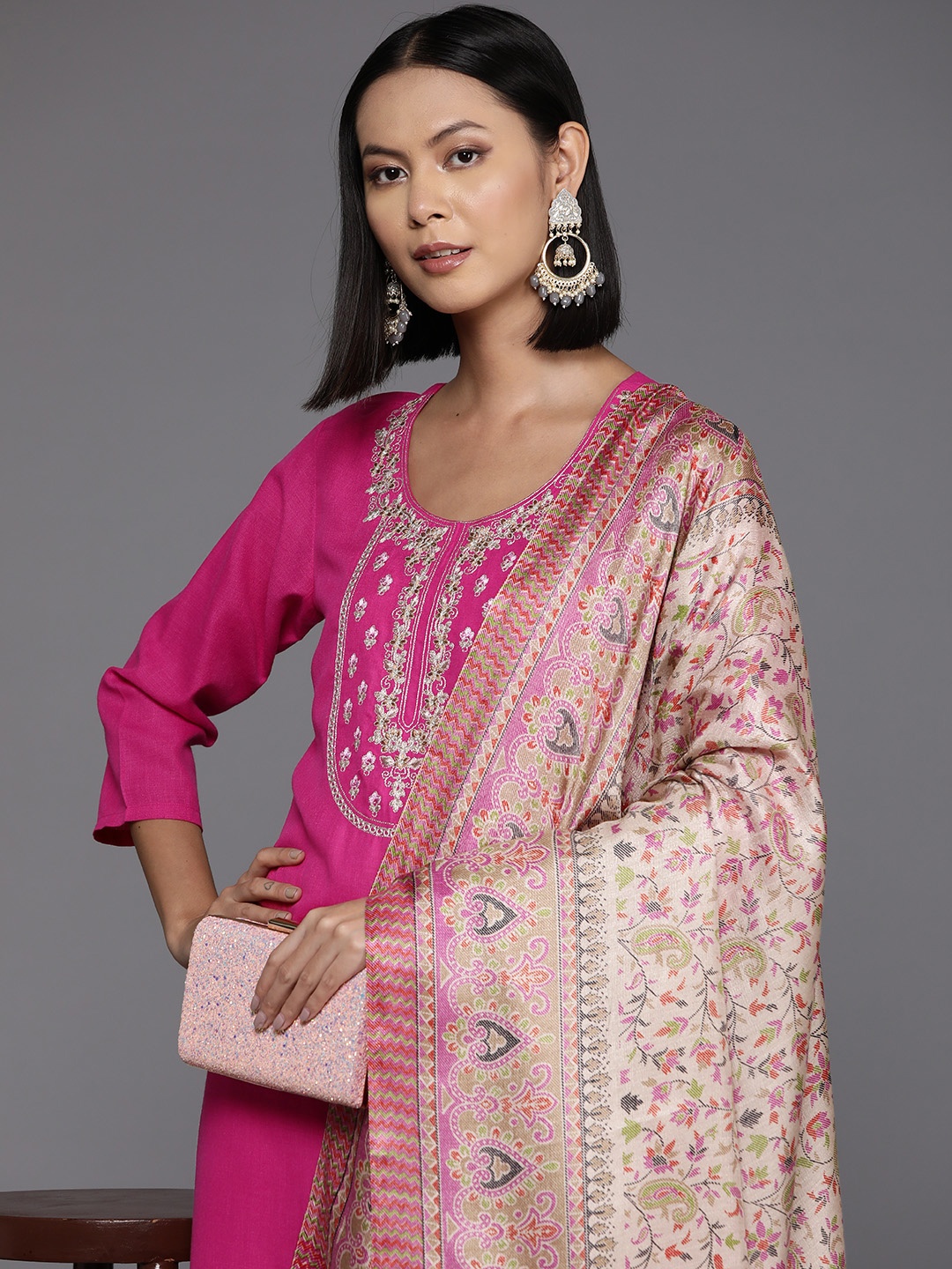 Varanga Women Floral Yoke Design Regular Thread Work Kurta with Trousers & Dupatta, Pink
Varanga Women Floral Yoke Design Regular Thread Work Kurta with Trousers & Dupatta, Pink