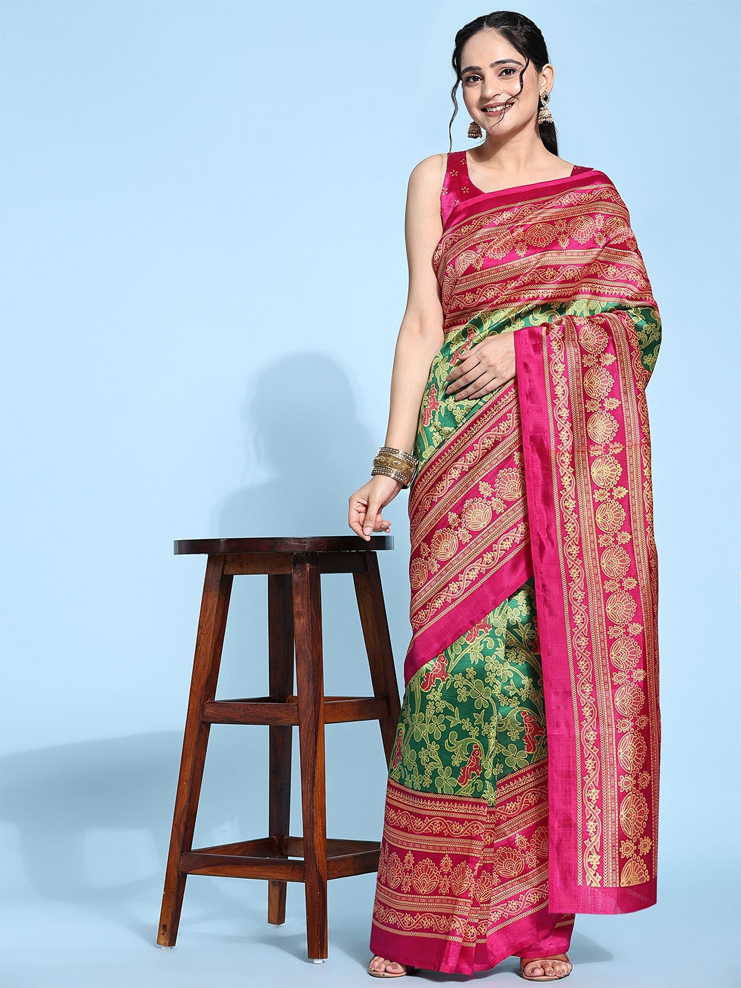 RACHNA Floral Printed Saree, Green