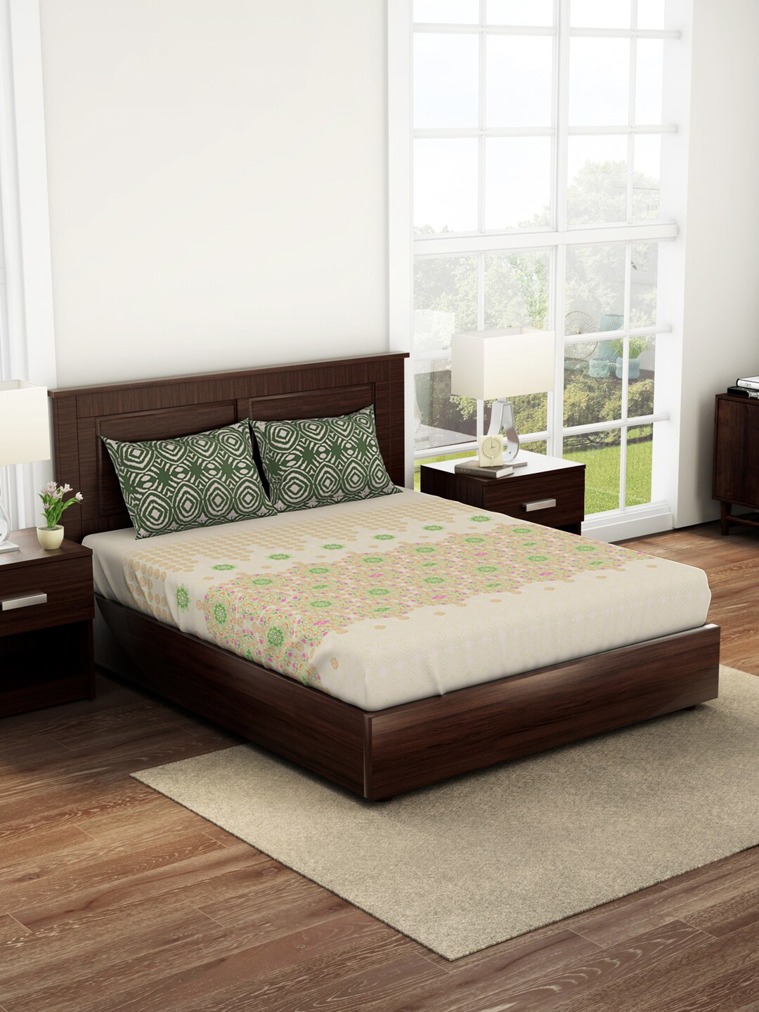 SPACES Geostance Cream Floral 144 TC Fitted Cotton Queen Bedsheet with 2 Pillow Covers
SPACES Geostance Cream Floral 144 TC Fitted Cotton Queen Bedsheet with 2 Pillow Covers