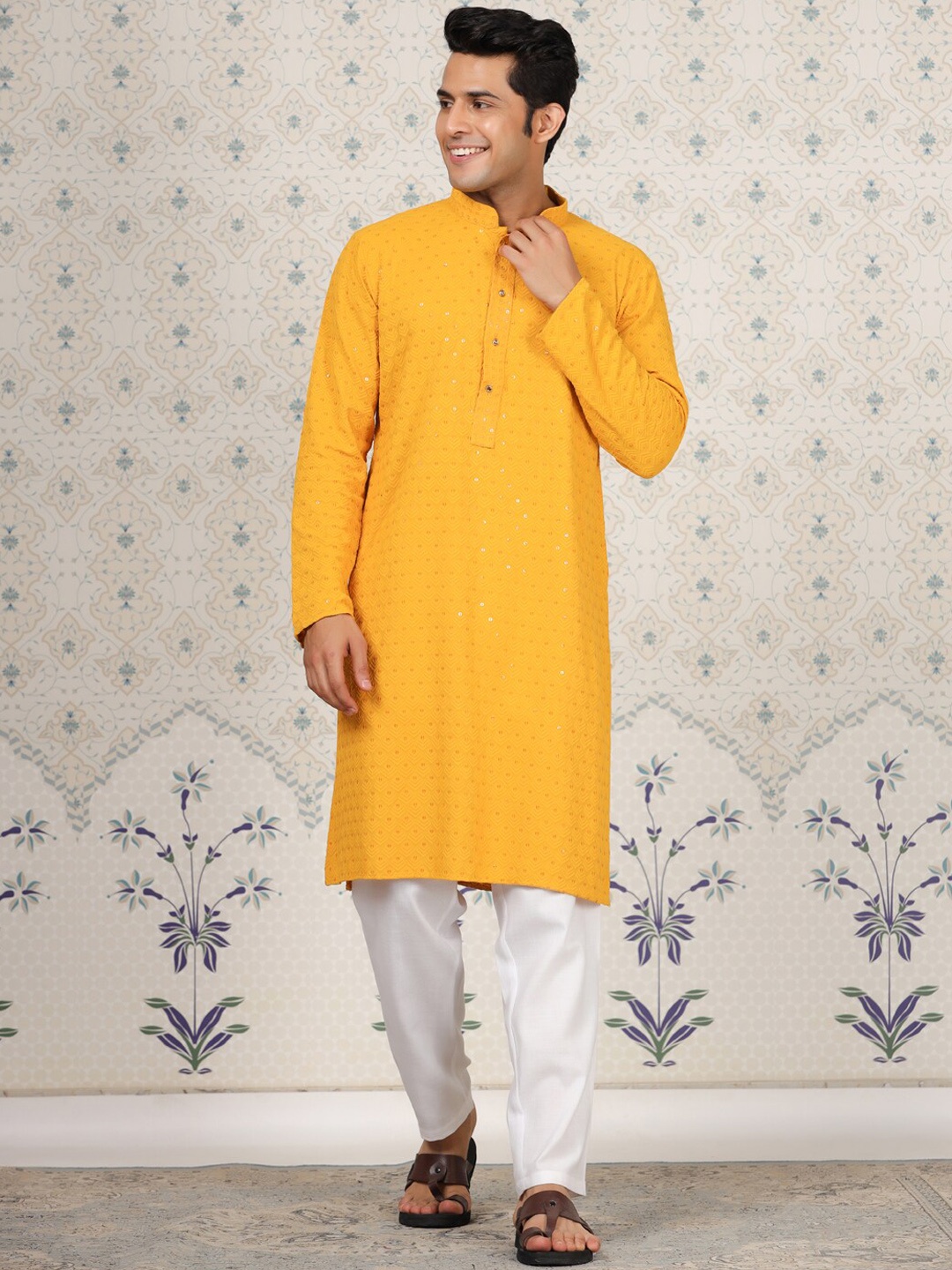 House of Pataudi Ethnic Motifs Embroidered Thread Work Mandarin Collar Straight Kurta, Mustard
House of Pataudi Ethnic Motifs Embroidered Thread Work Mandarin Collar Straight Kurta, Mustard