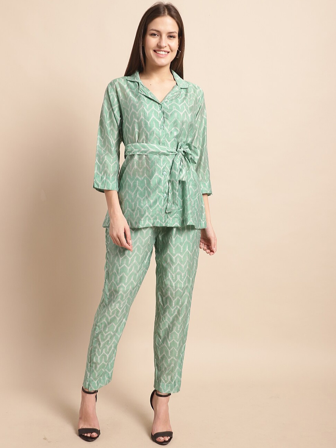 BAESD Geometric Printed Lapel Collar Pure Silk Shirt & Trousers Pant Co-Ord Set, Sea green
BAESD Geometric Printed Lapel Collar Pure Silk Shirt & Trousers Pant Co-Ord Set, Sea green