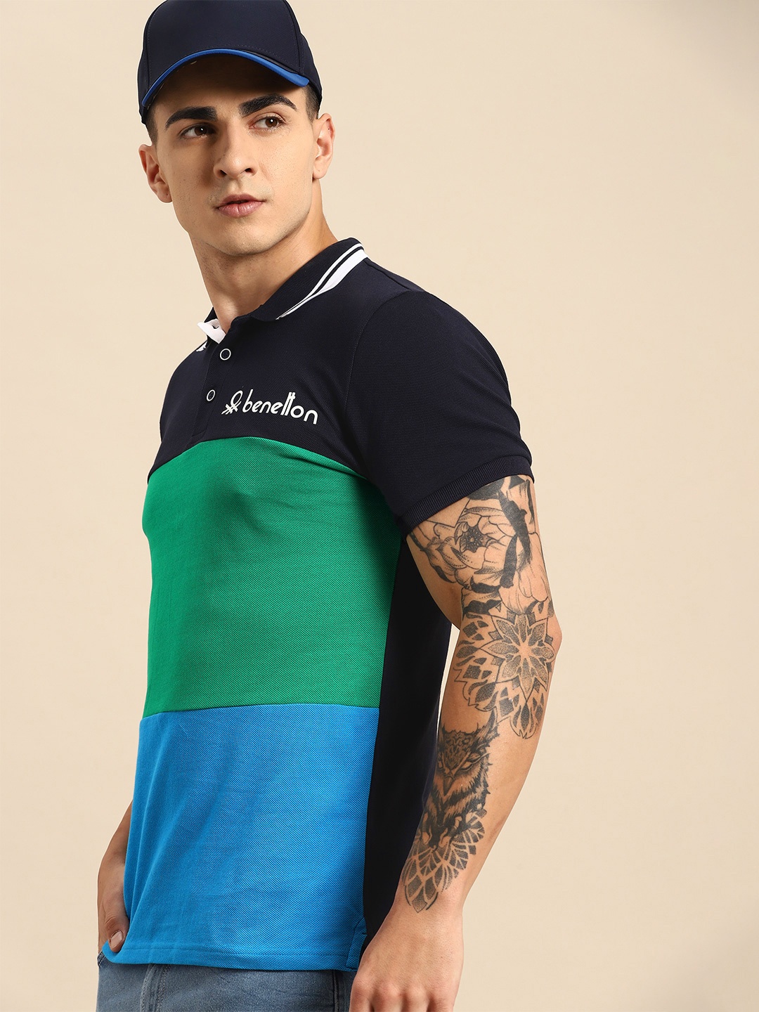 United Colors of Benetton Men Colourblocked Polo Collar Pure Cotton T-shirt, Navy blue
United Colors of Benetton Men Colourblocked Polo Collar Pure Cotton T-shirt, Navy blue