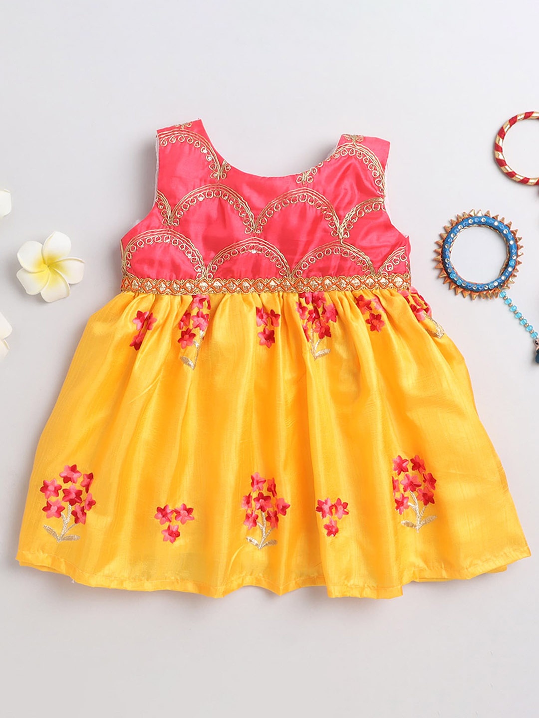MANY FROCKS & Infants Ethnic Motifs Embroidered Round Neck Gathered Fit & Flare Dress, Pink
MANY FROCKS & Infants Ethnic Motifs Embroidered Round Neck Gathered Fit & Flare Dress, Pink