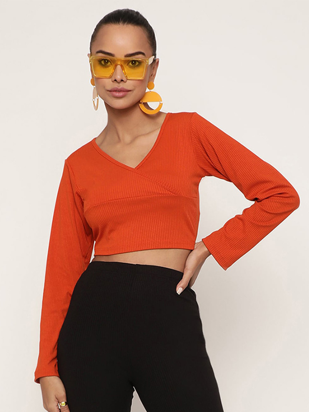 BAESD V-Neck Long Sleeve Crop Top, Orange
BAESD V-Neck Long Sleeve Crop Top, Orange