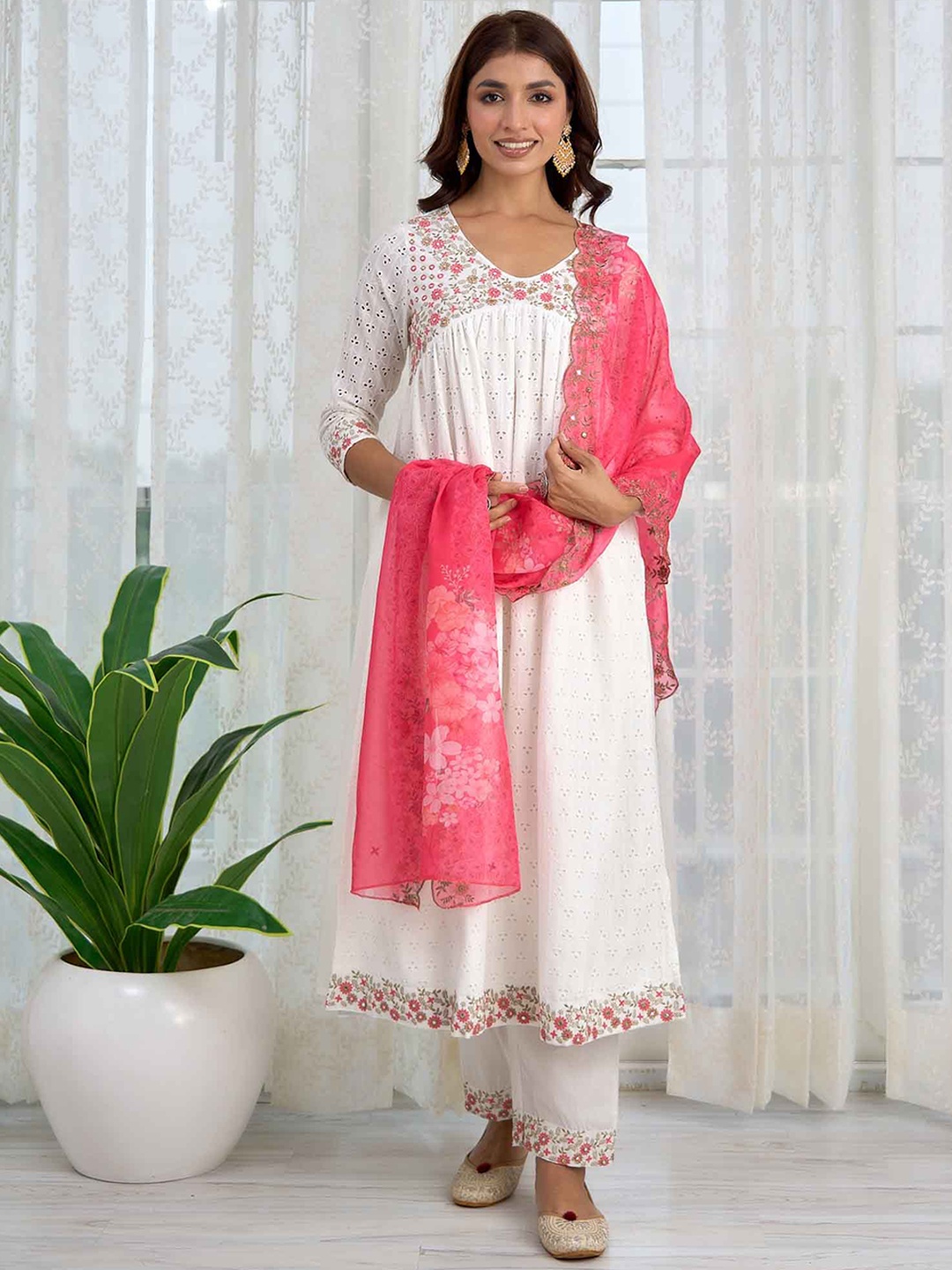 KALINI Round Neck Floral Embroidered Empire Styled Kurta & Trousers With Dupatta, White
KALINI Round Neck Floral Embroidered Empire Styled Kurta & Trousers With Dupatta, White