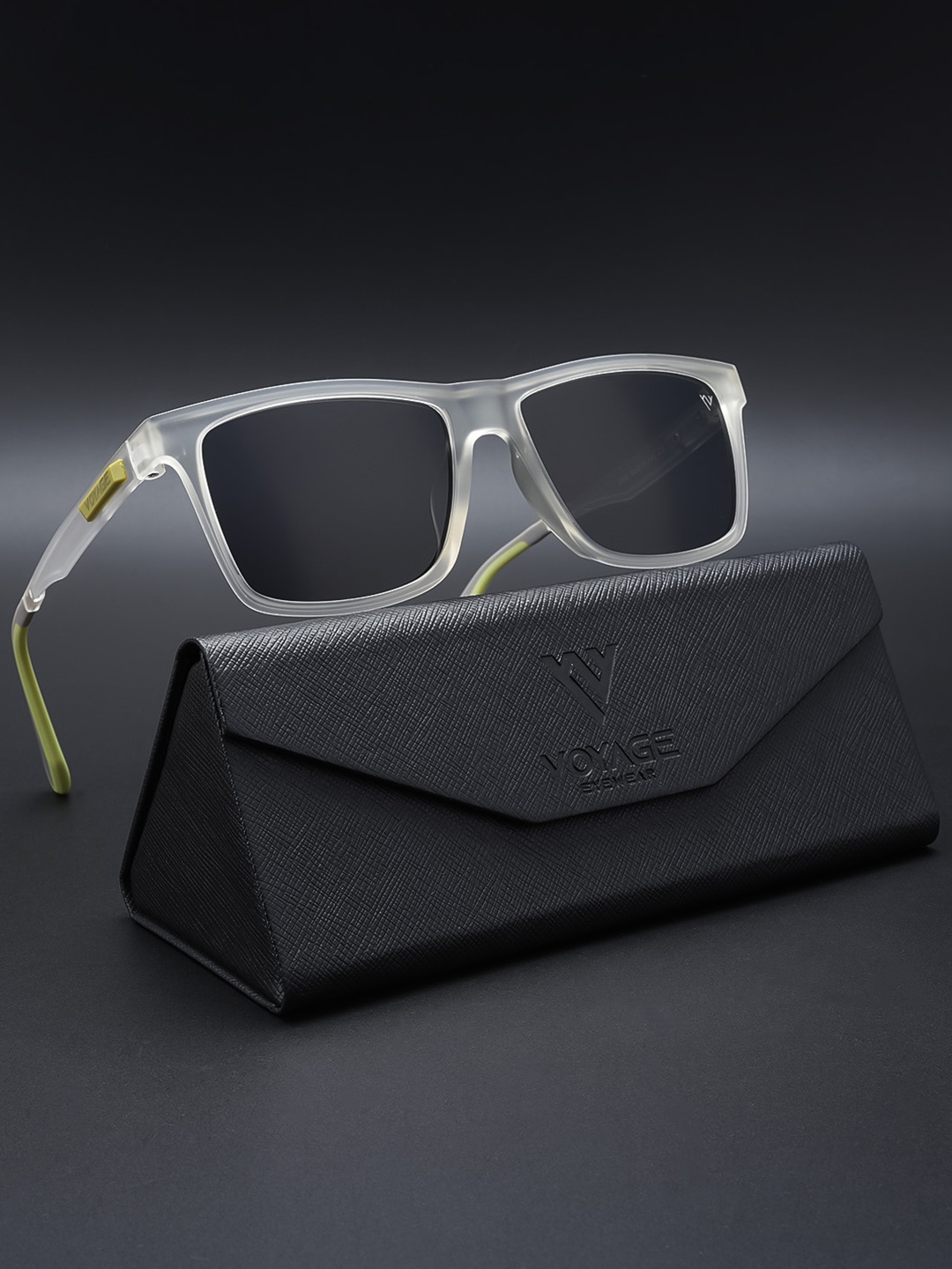 Voyage Unisex Black Lens & White Wayfarer Sunglasses with Polarised and UV Protected Lens
Voyage Unisex Black Lens & White Wayfarer Sunglasses with Polarised and UV Protected Lens
