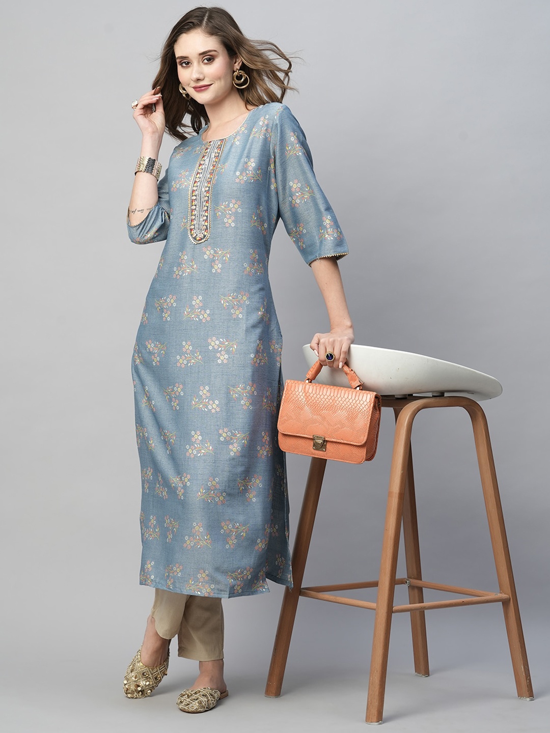 Kiana House Of Fashion Floral Printed Three-Quarter Sleeves Gotta Patti Kurta, Blue
Kiana House Of Fashion Floral Printed Three-Quarter Sleeves Gotta Patti Kurta, Blue